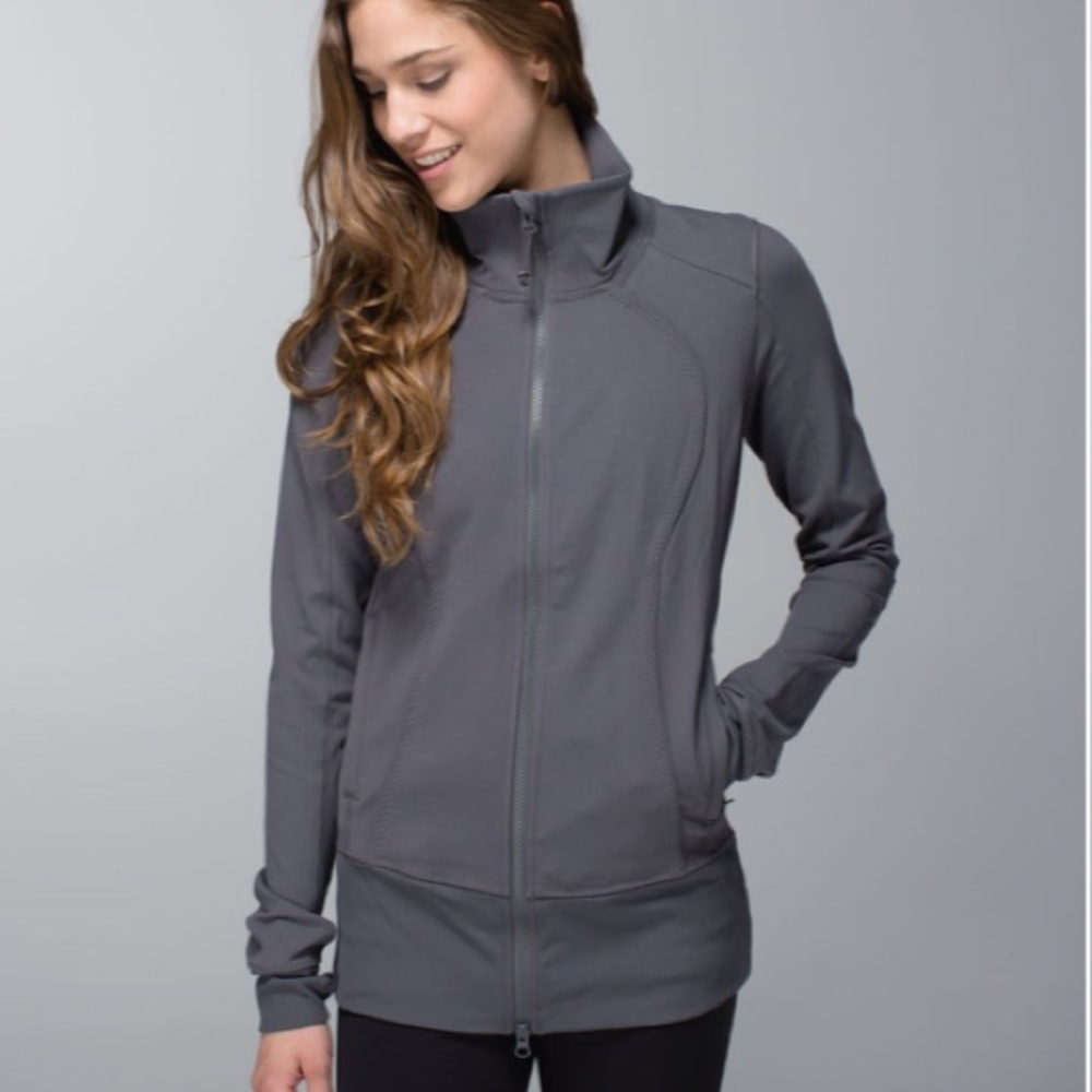 Lululemon Nice Asana Jacket Soot Light Gray size 8